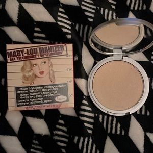 The Balm Mary-Lou Manizer Highlighter